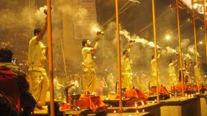 Ganga-Aarti-Zeremonie in Varanasi